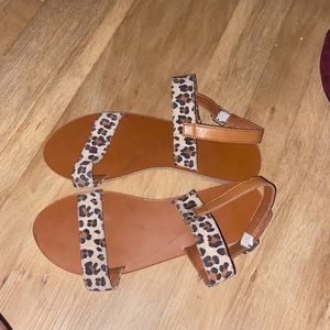 Cheeta sandals